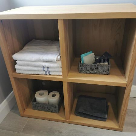 Valley Stream Guest Accommodation Moira  ภายนอก รูปภาพ